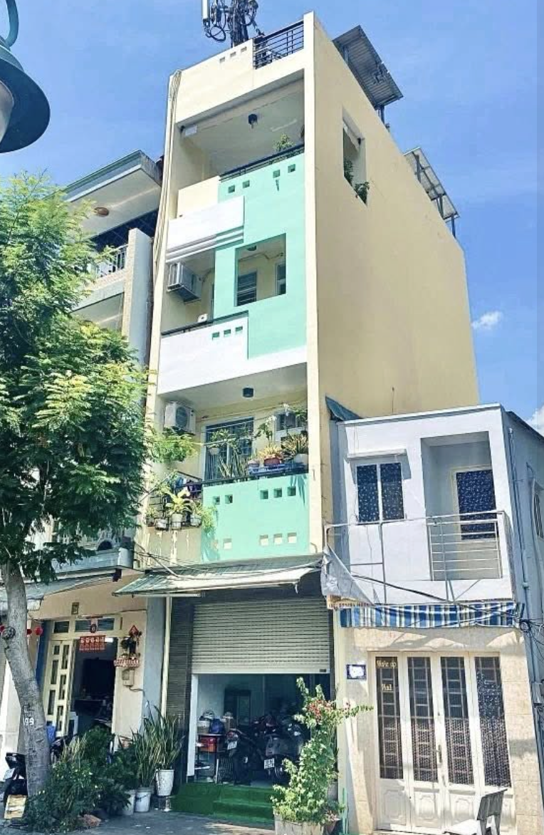 Ảnh màn hình 2026-06-12 lúc 18.45.24